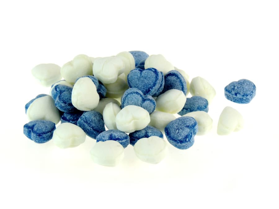 Herzchen blau-weiß Bonbons mit Eiszucker und Heidelbeere von Aromatikus
